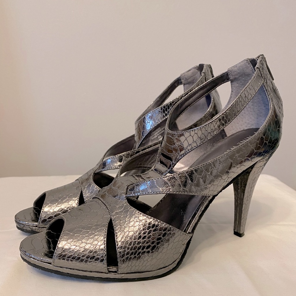 Nine West Marciel Sandals Heels, Pewter, NIB, 10